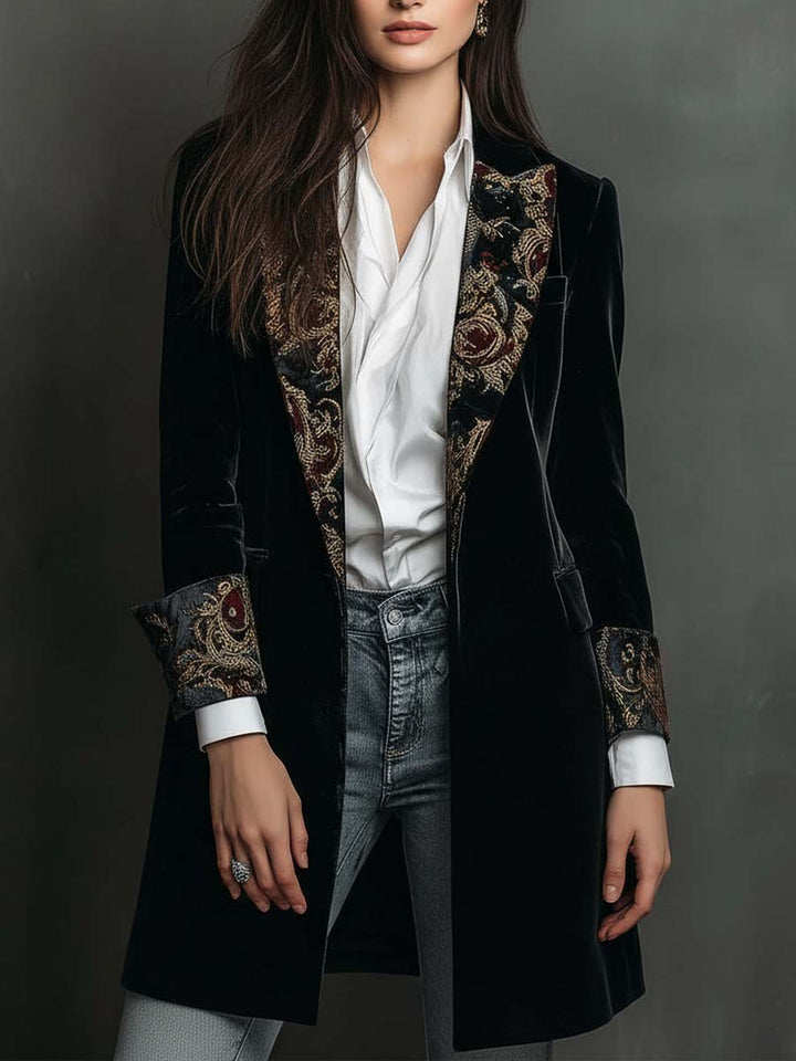 Blazer noir cintré à motifs baroques