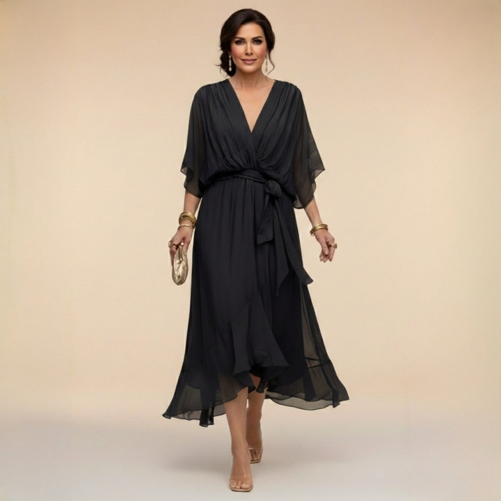 Robe à col V et coupe portefeuille