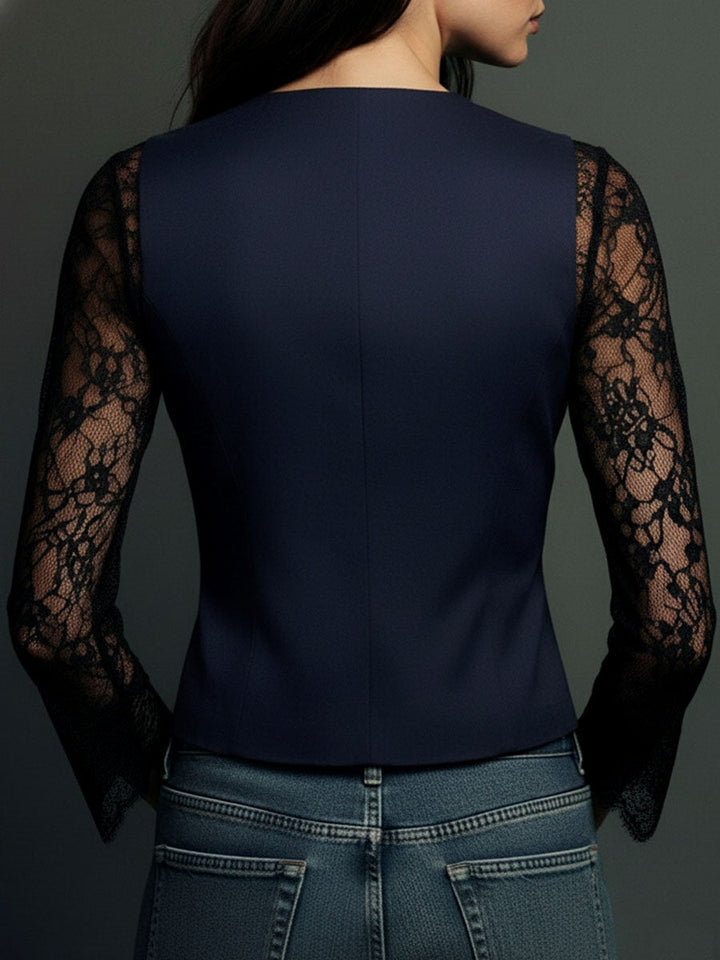 Blazer noir à manches semi-transparentes
