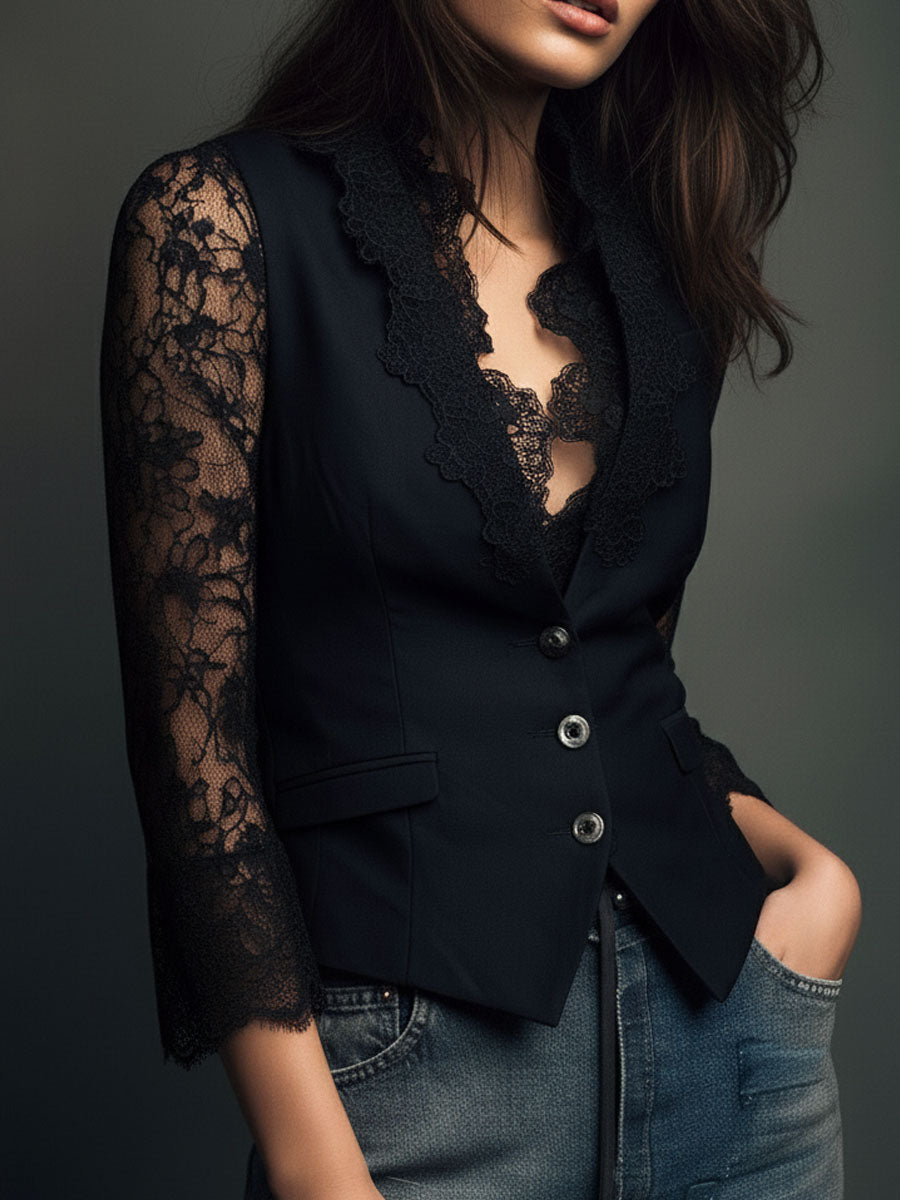 Blazer noir à manches semi-transparentes