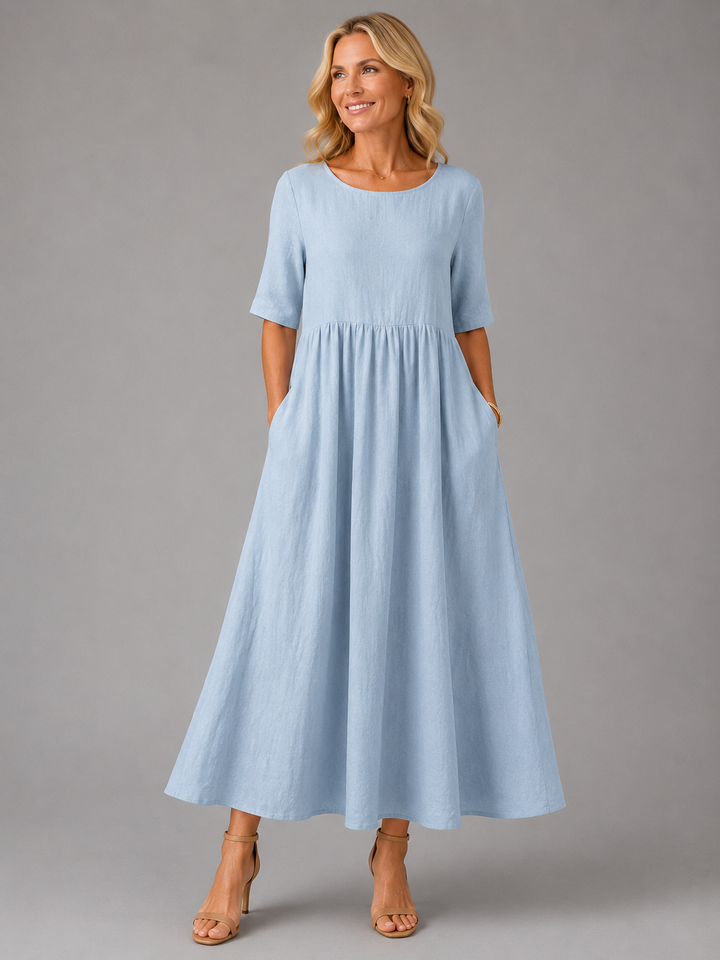 Robe à taille froncée et coupe fluide