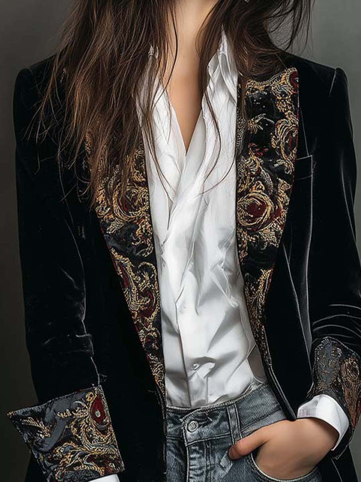 Blazer noir cintré à motifs baroques