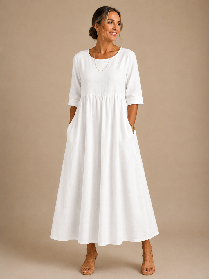 Robe à taille froncée et coupe fluide