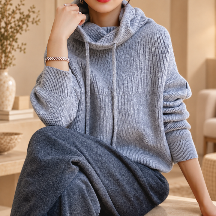 Pull en maille à capuche