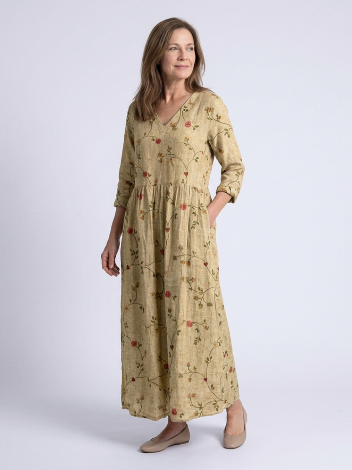 Robe longue fleurie à manches trois-quarts