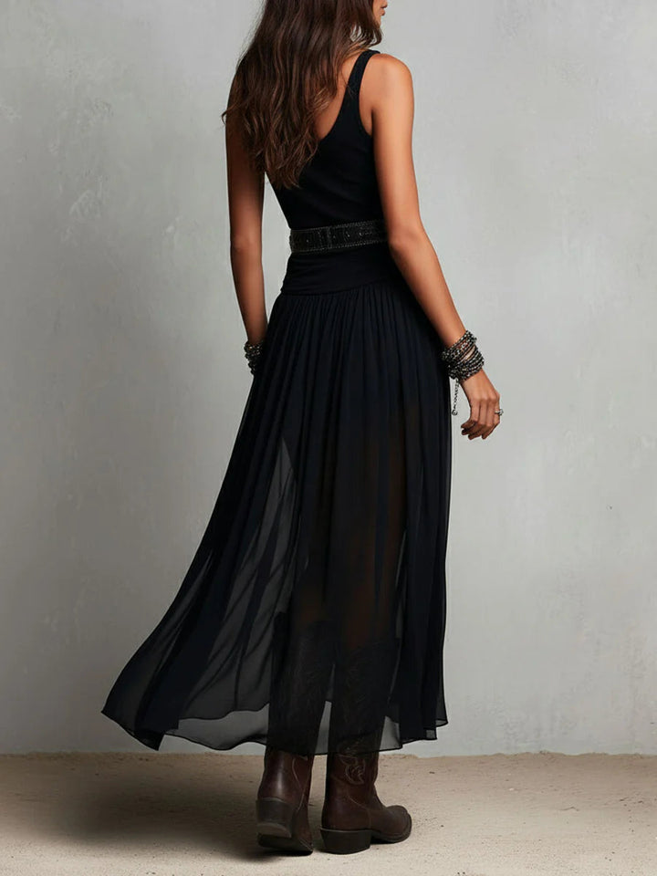 Robe longue noire sans manches à jupe en tulle