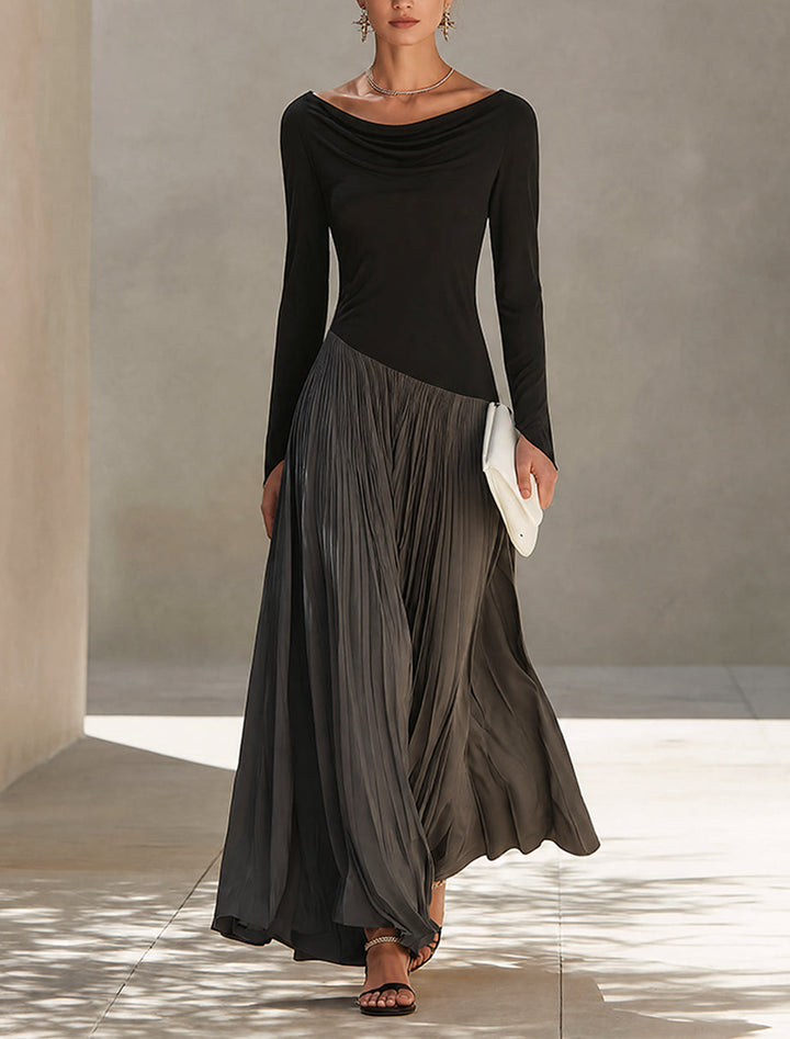 Robe longue bicolore noire et grise à col drapé et plis