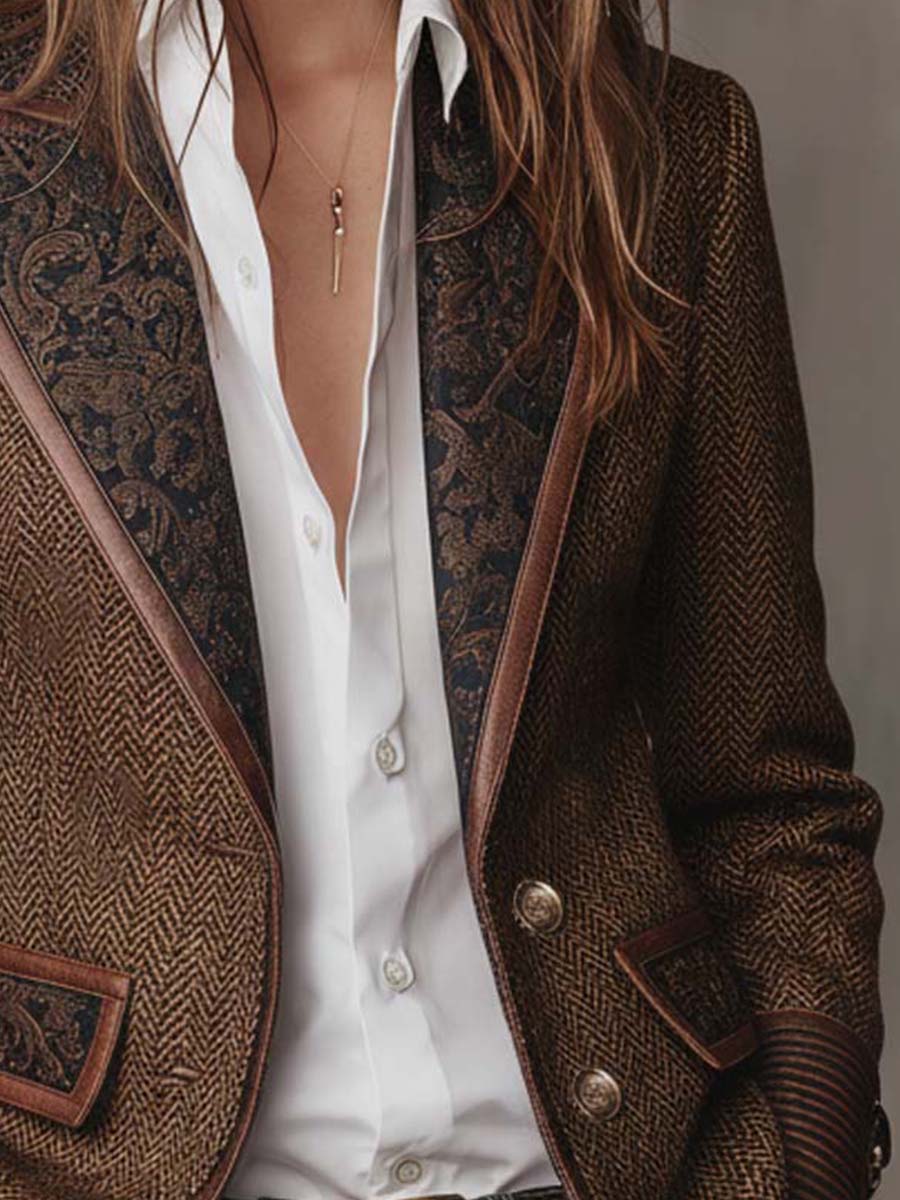 Blazer à chevrons et empiècements imprimés