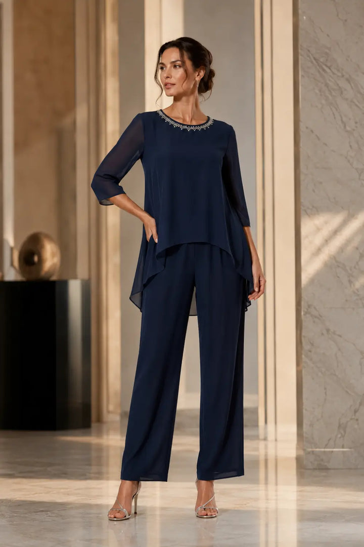 Ensemble pantalon large avec cape courte perlée