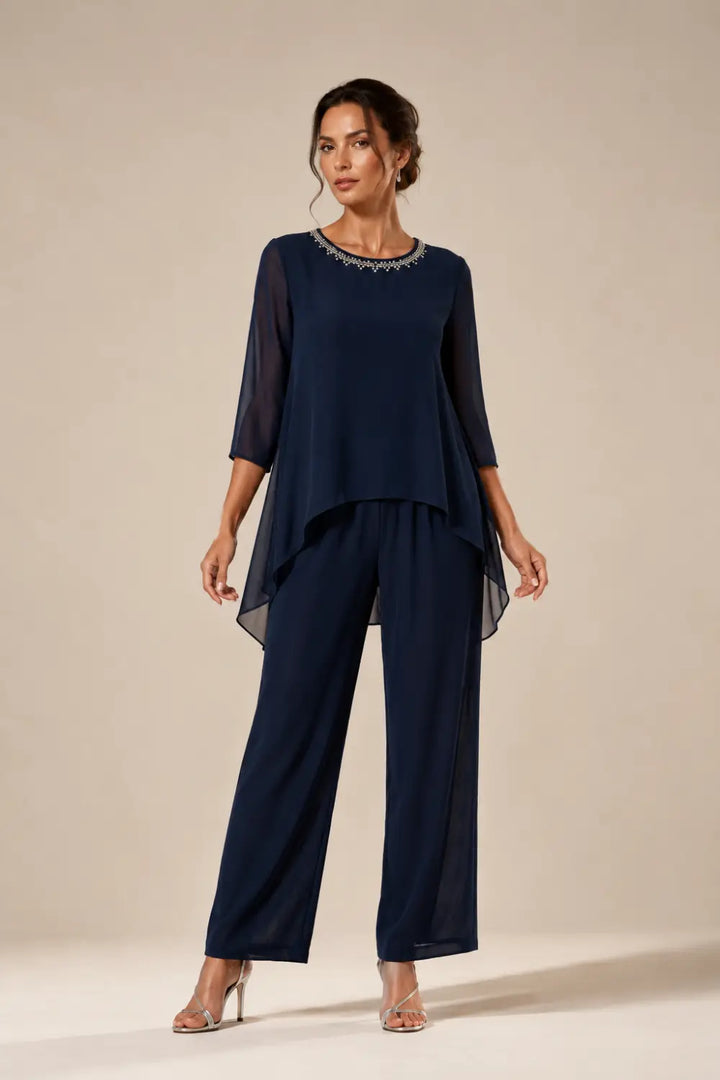 Ensemble pantalon large avec cape courte perlée