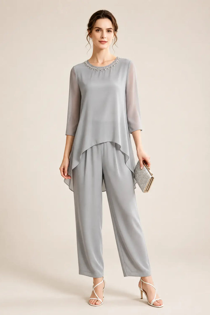 Ensemble pantalon large avec cape courte perlée