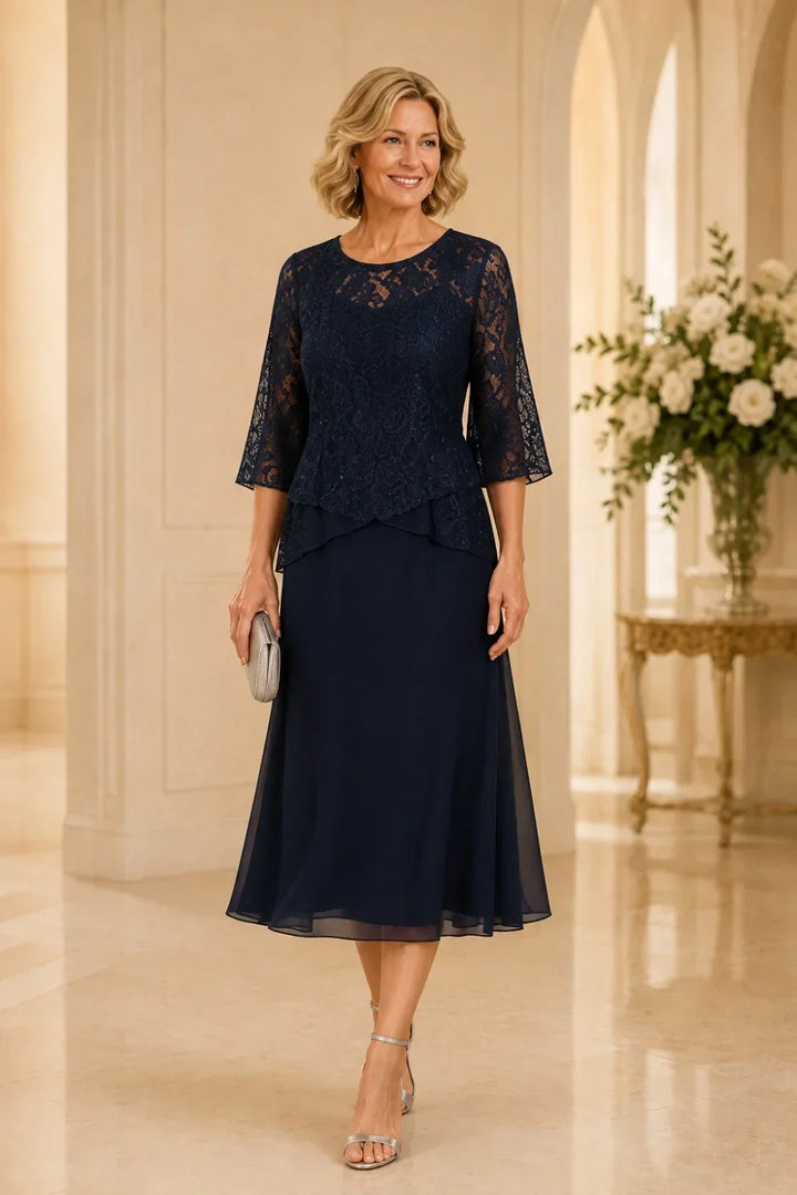 Robe mi-longue asymétrique en mousseline et dentelle perlée