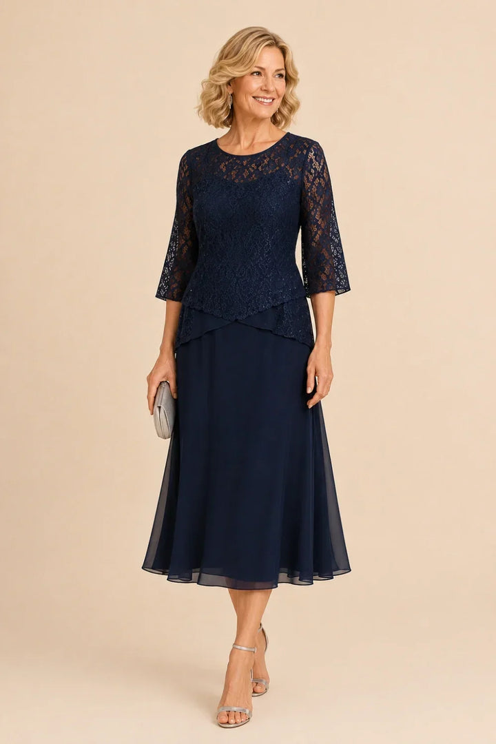 Robe mi-longue asymétrique en mousseline et dentelle perlée