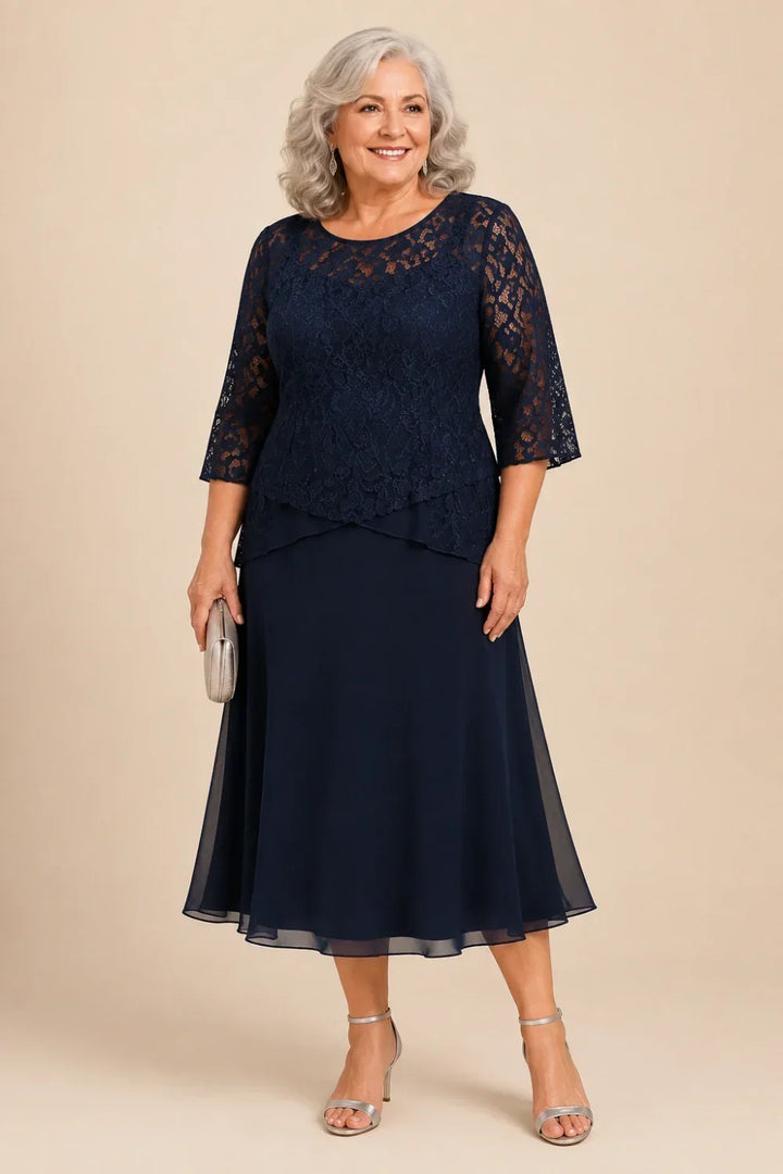 Robe mi-longue asymétrique en mousseline et dentelle perlée