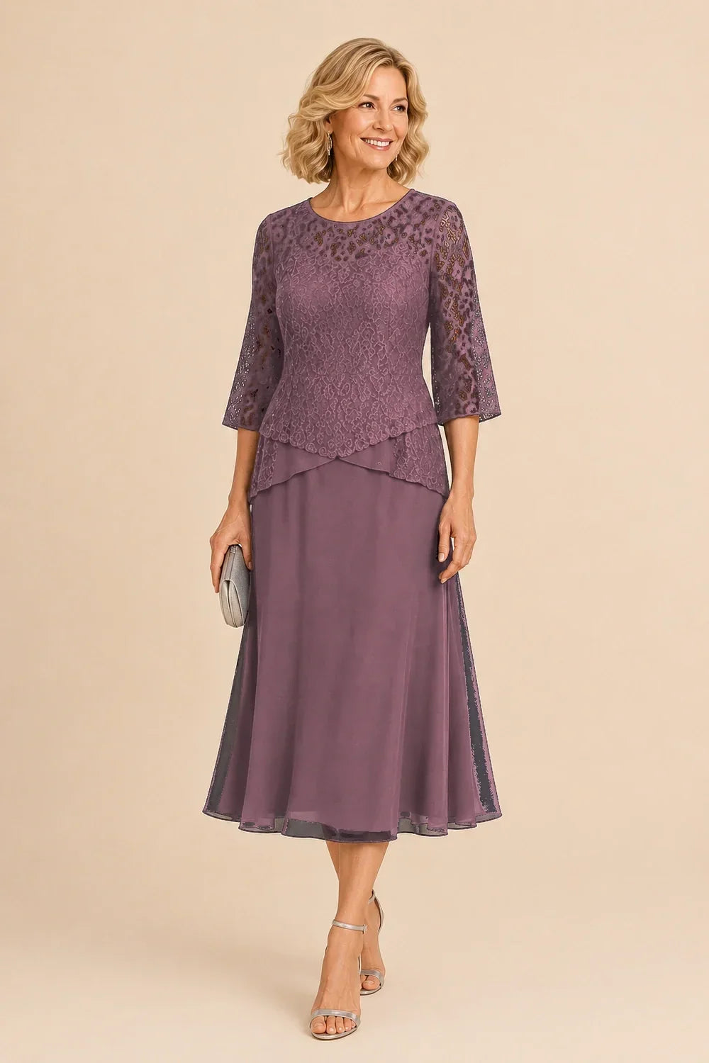 Robe mi-longue asymétrique en mousseline et dentelle perlée