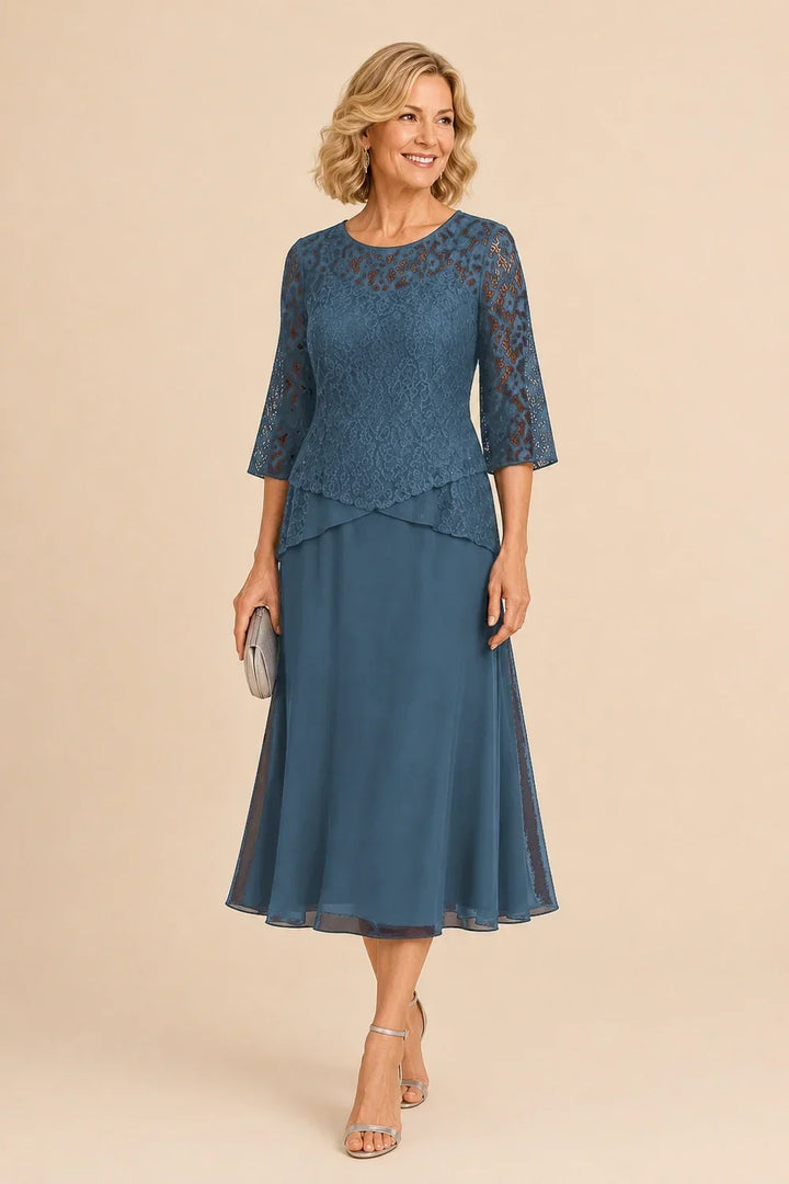Robe mi-longue asymétrique en mousseline et dentelle perlée