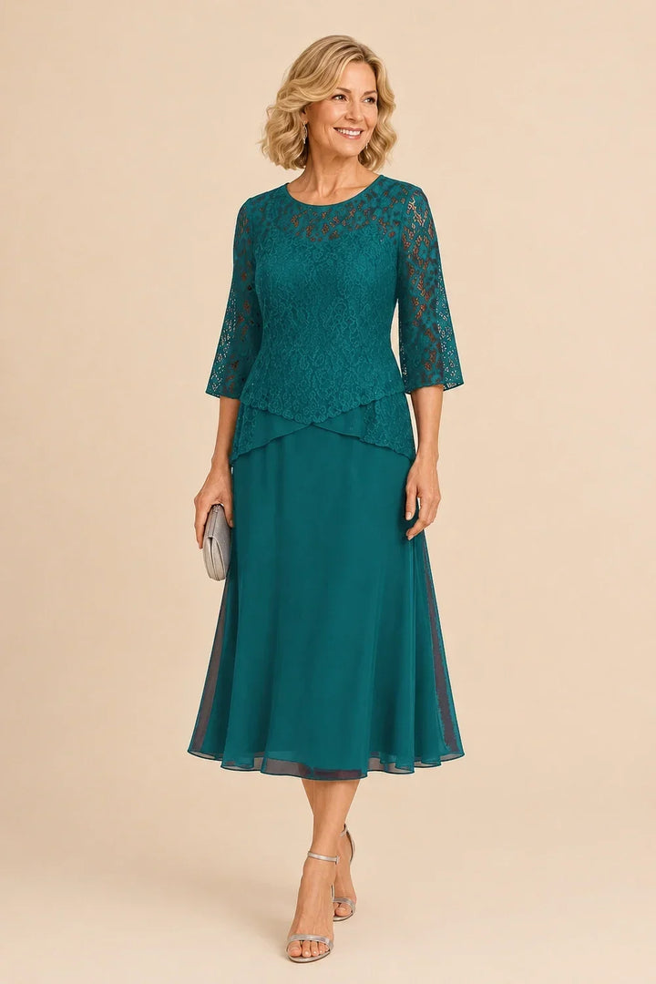 Robe mi-longue asymétrique en mousseline et dentelle perlée