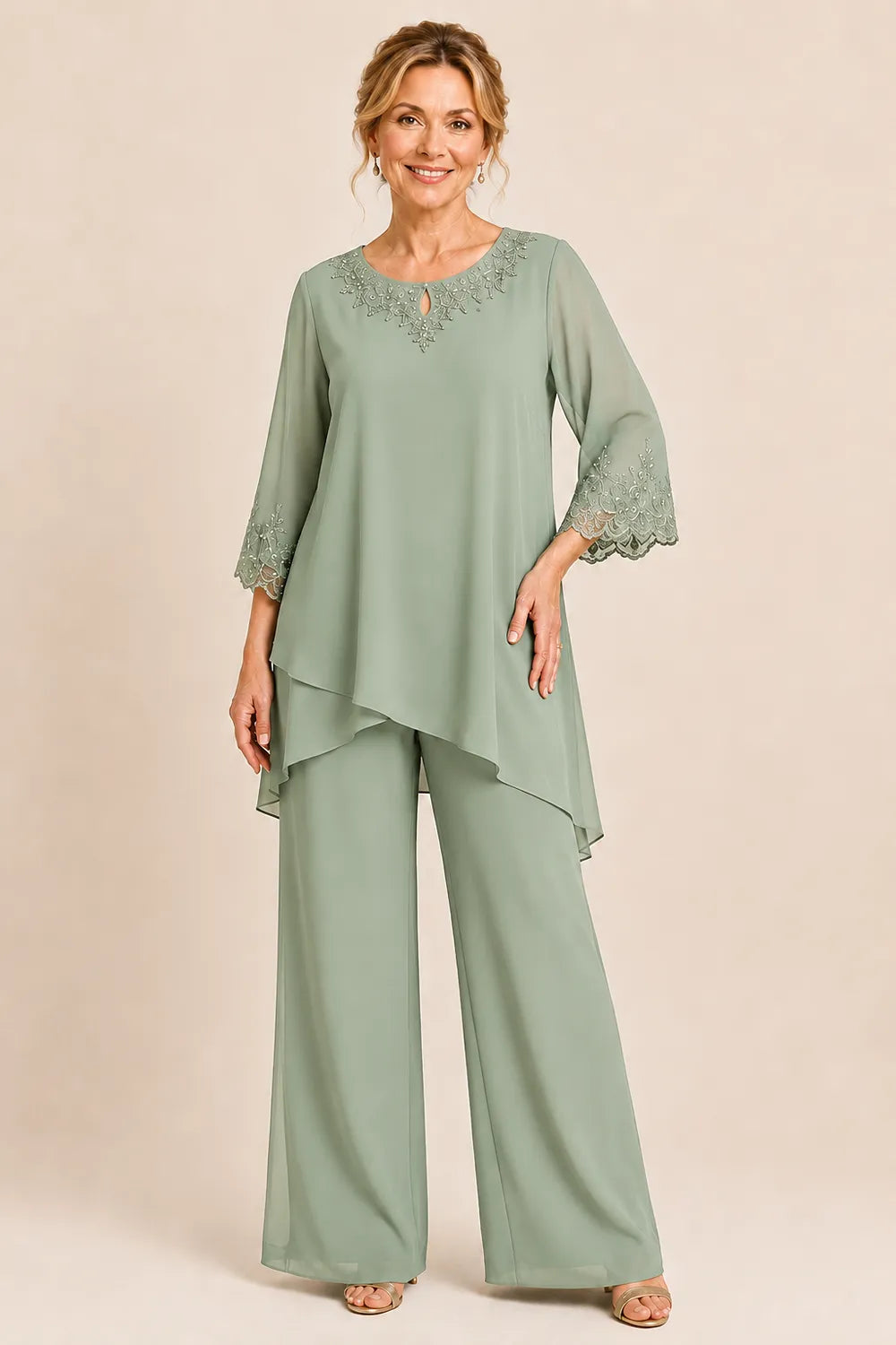 Ensemble pantalon de cérémonie deux pièces brodé