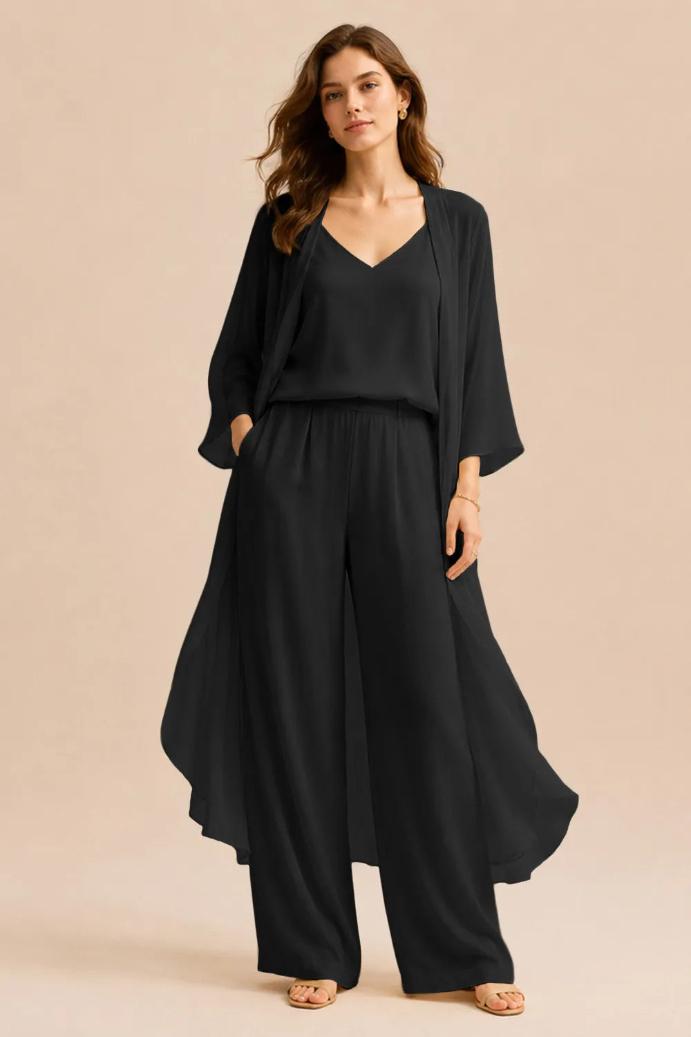 Ensemble pantalon avec caraco et veste en mousseline
