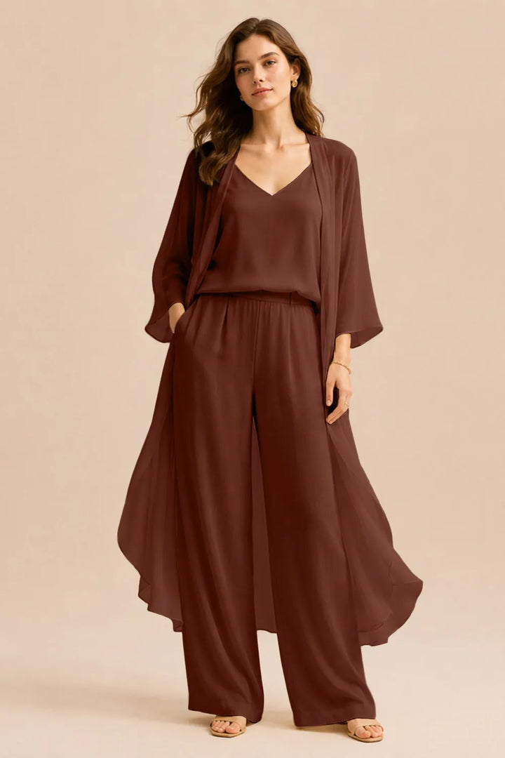 Ensemble pantalon avec caraco et veste en mousseline