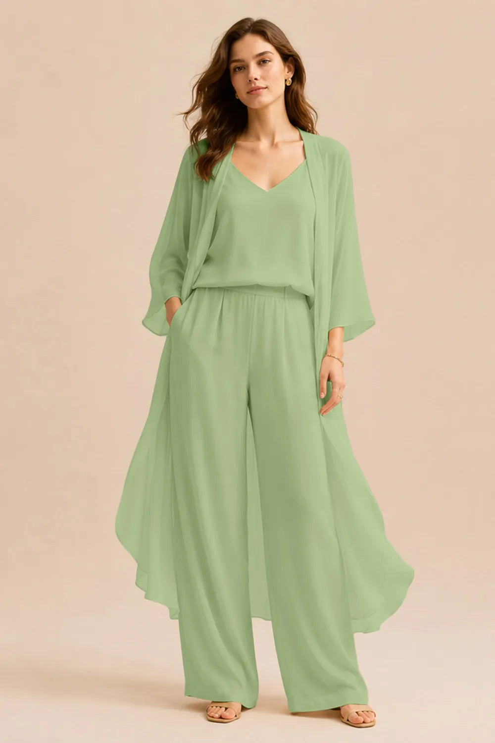 Ensemble pantalon avec caraco et veste en mousseline