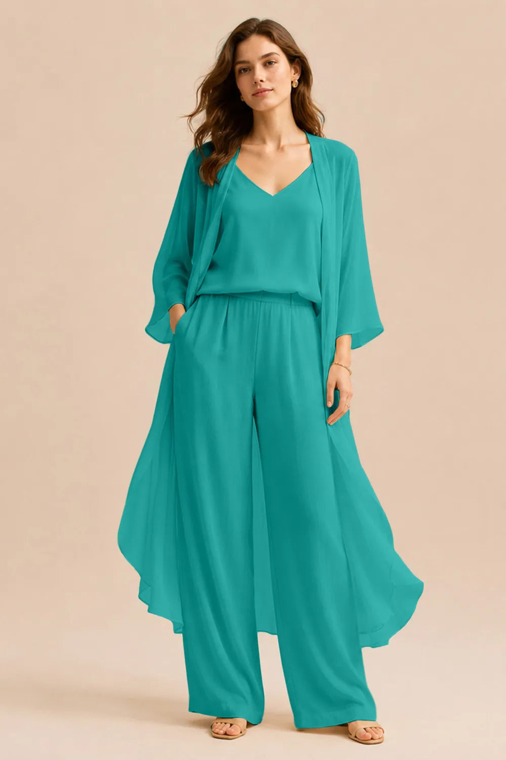 Ensemble pantalon avec caraco et veste en mousseline