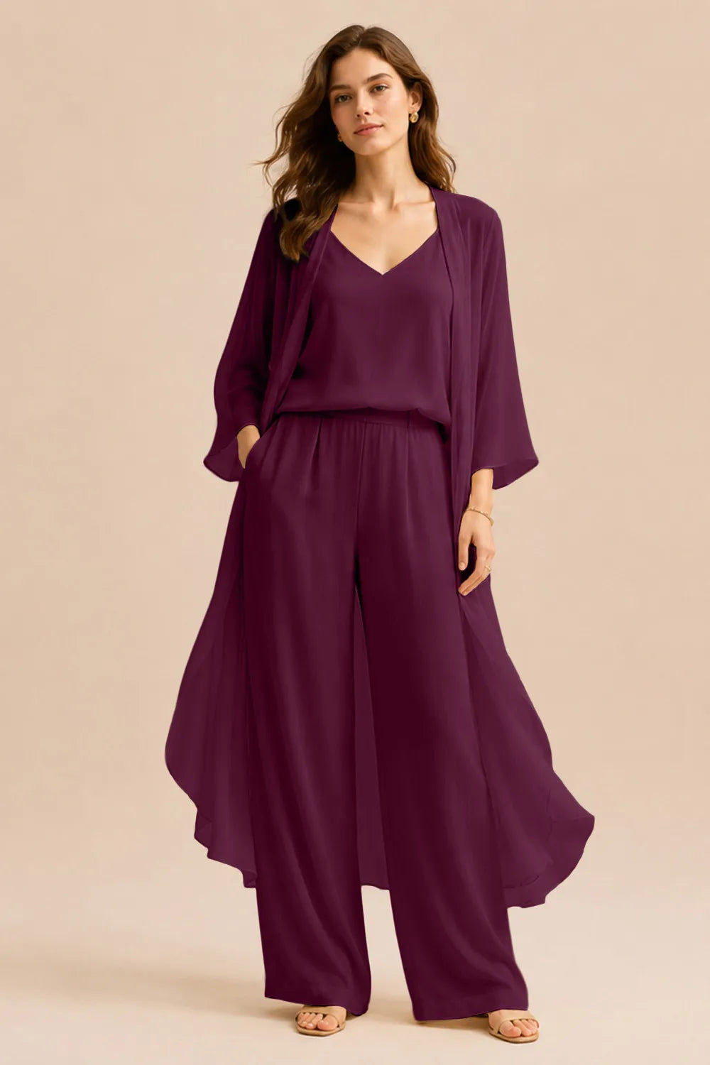 Ensemble pantalon avec caraco et veste en mousseline