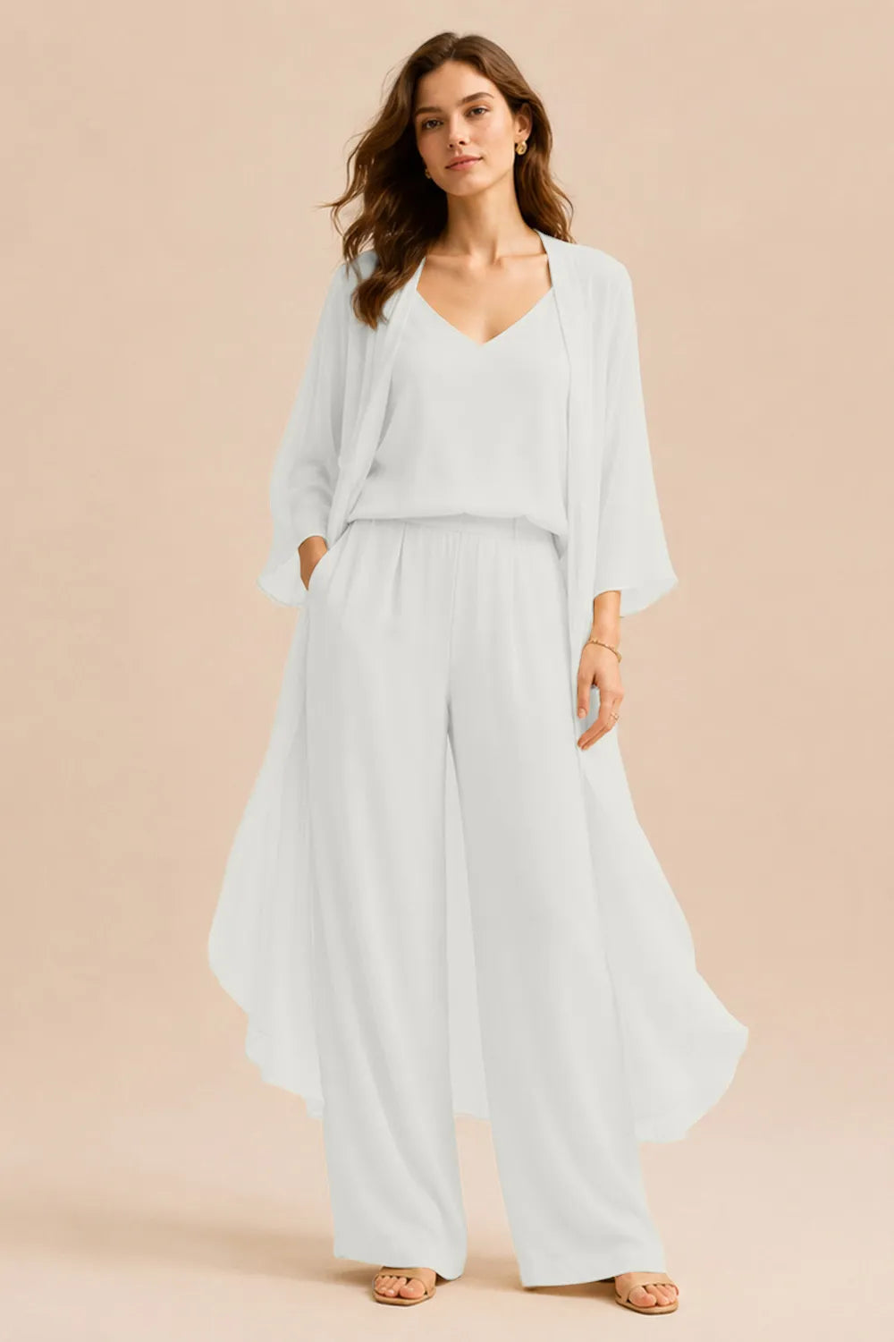 Ensemble pantalon avec caraco et veste en mousseline