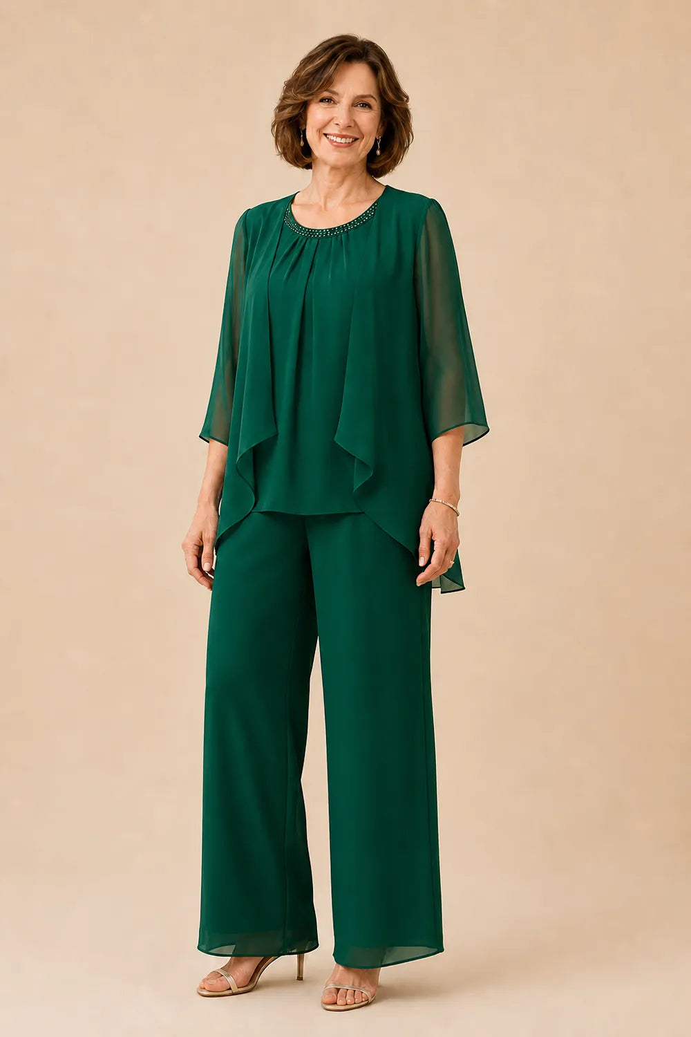 Ensemble pantalon de cérémonie avec voile de mousseline