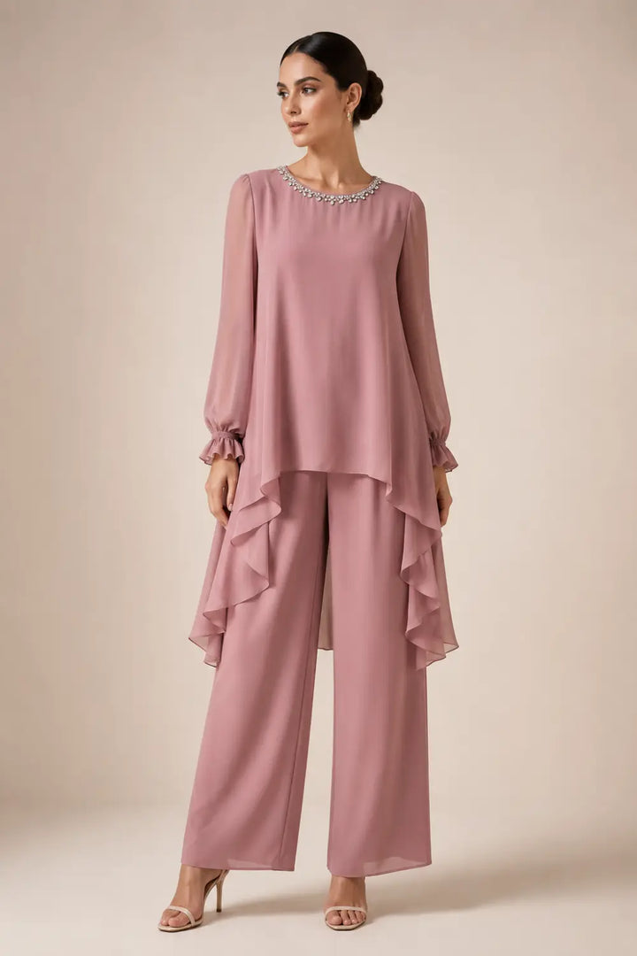 Ensemble pantalon large avec cape courte volantée