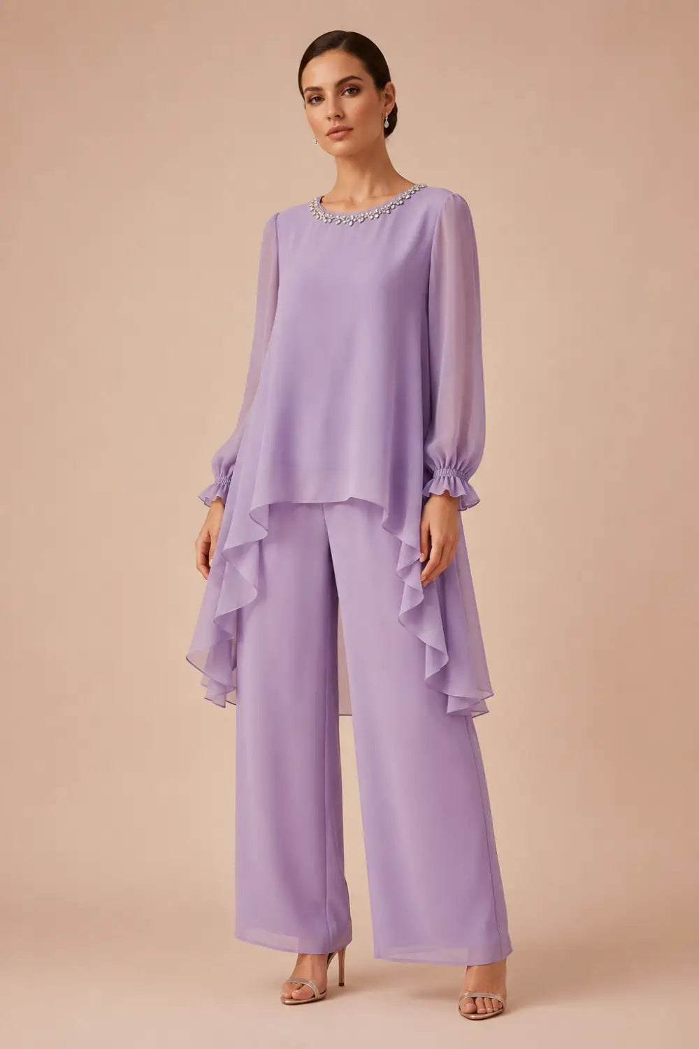 Ensemble pantalon large avec cape courte volantée