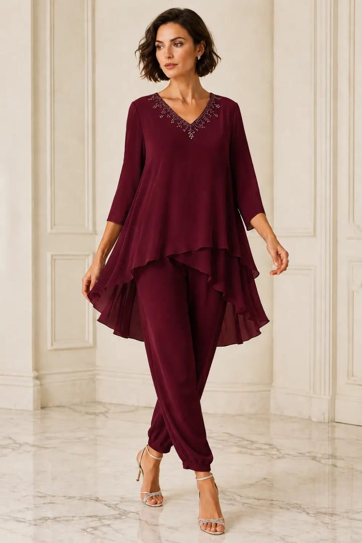 Ensemble pantalon en mousseline à cape courte volantée