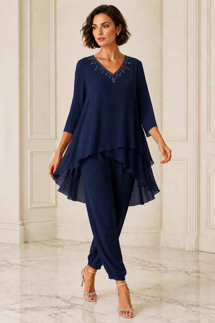 Ensemble pantalon en mousseline à cape courte volantée