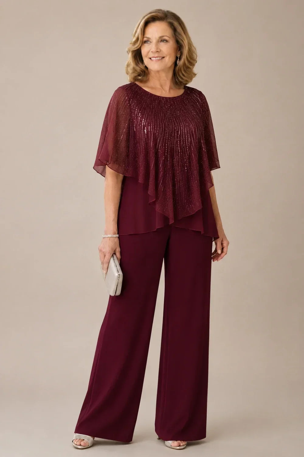 Ensemble pantalon large avec cape courte à sequins
