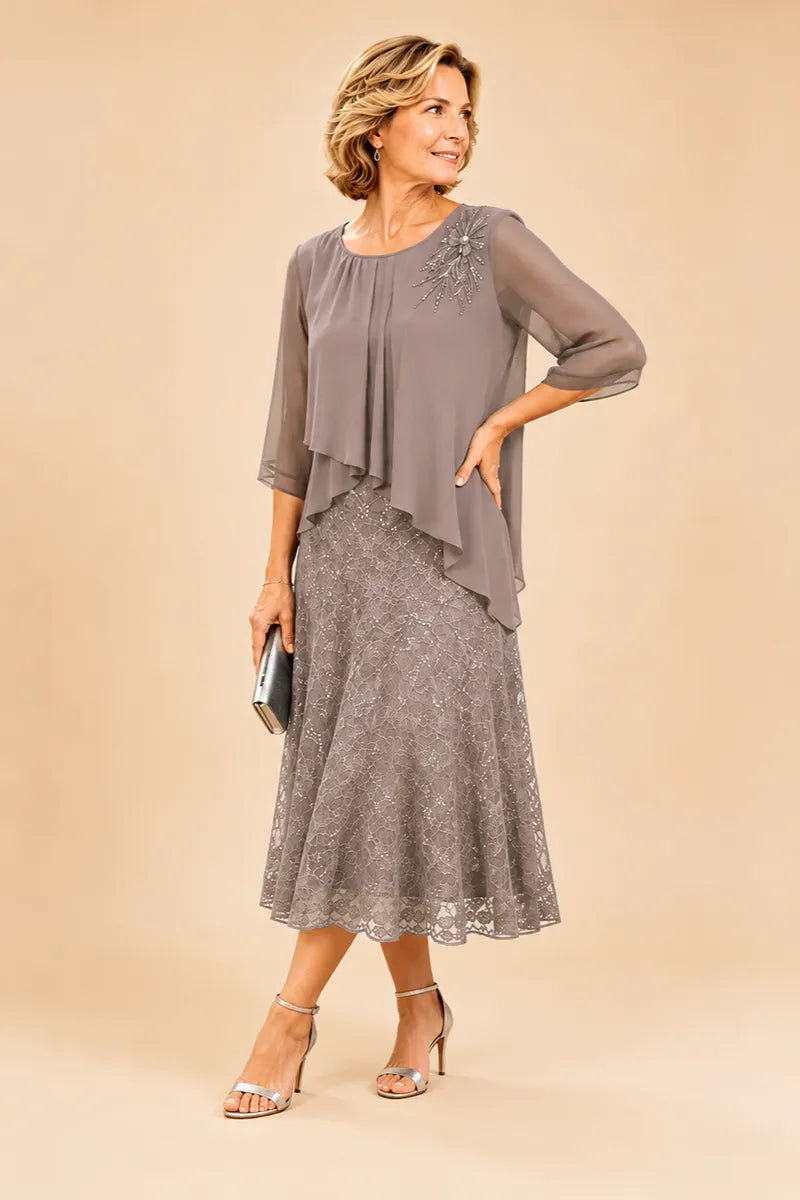 Robe de cérémonie en mousseline et dentelle superposée