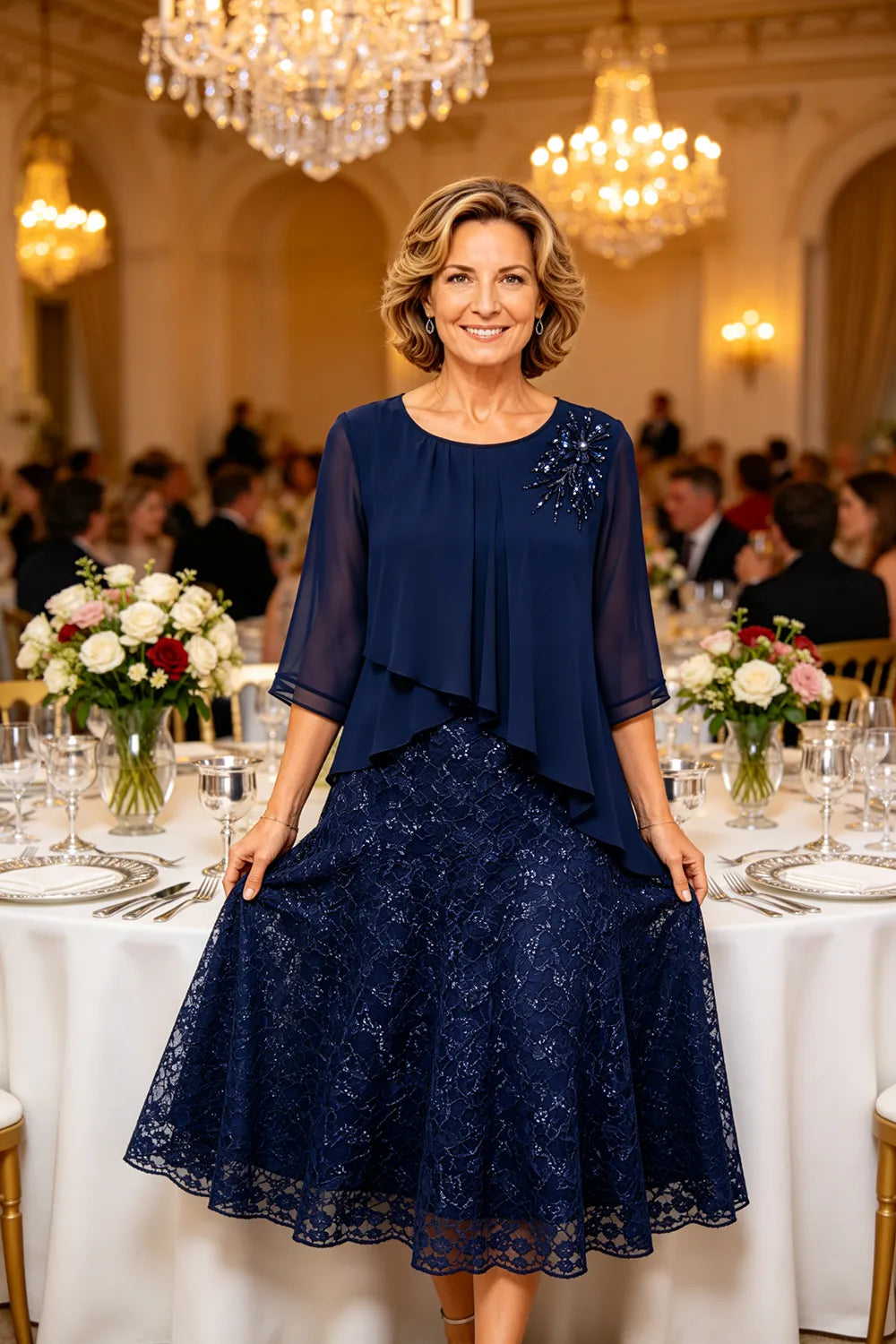 Robe de cérémonie en mousseline et dentelle superposée