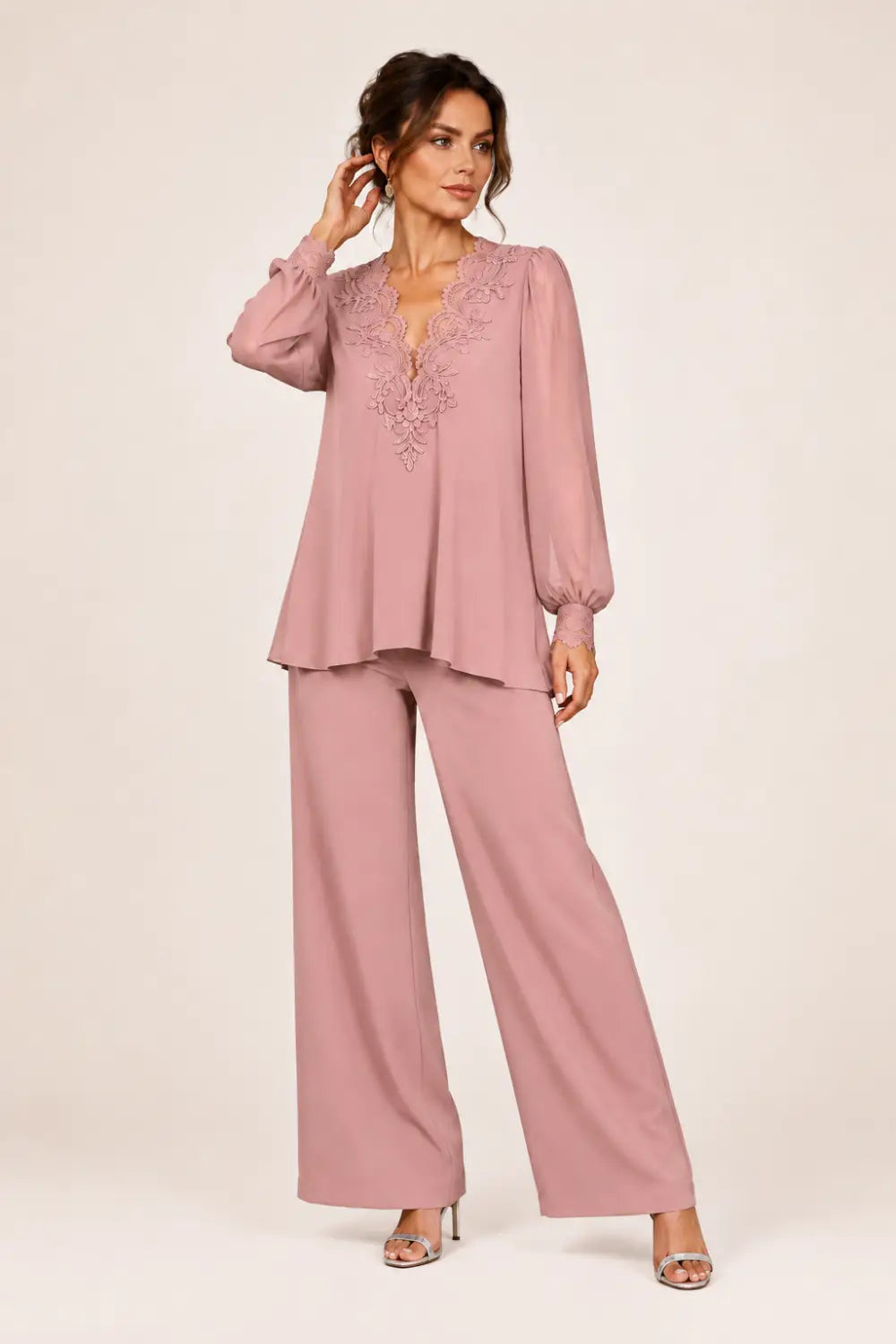 Ensemble pantalon large en mousseline à col V superposé